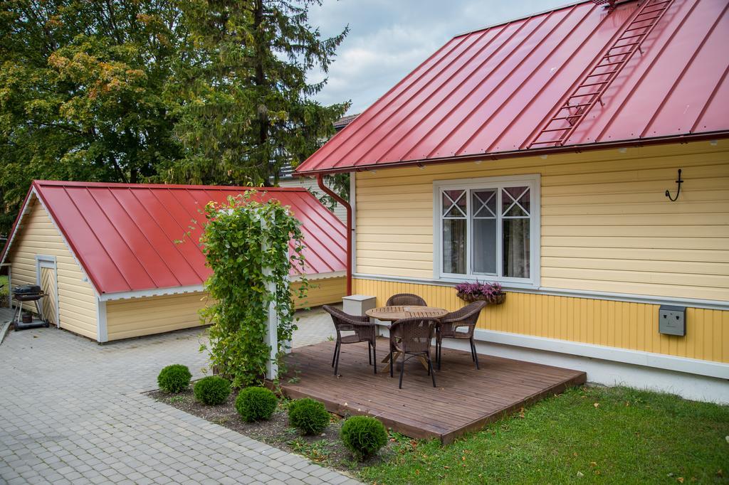 Posti Hostel Kärdla Exterior foto